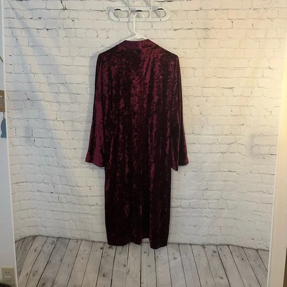 FAVLUX Deep Burgundy Crushed Velvet Cardigan! Like new! - Picture 5 of 8
